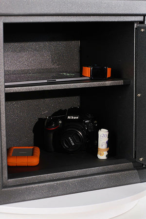 de raat eurolite 45e kluis vooraanzicht open met inhoud